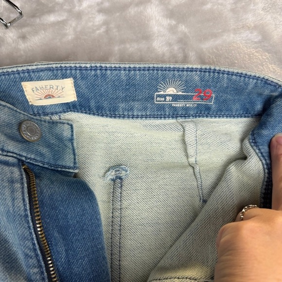 Faherty Brand Jeans Wide Leg Light Wash Denim Pants Women Size 29 - Picture 4 of 13